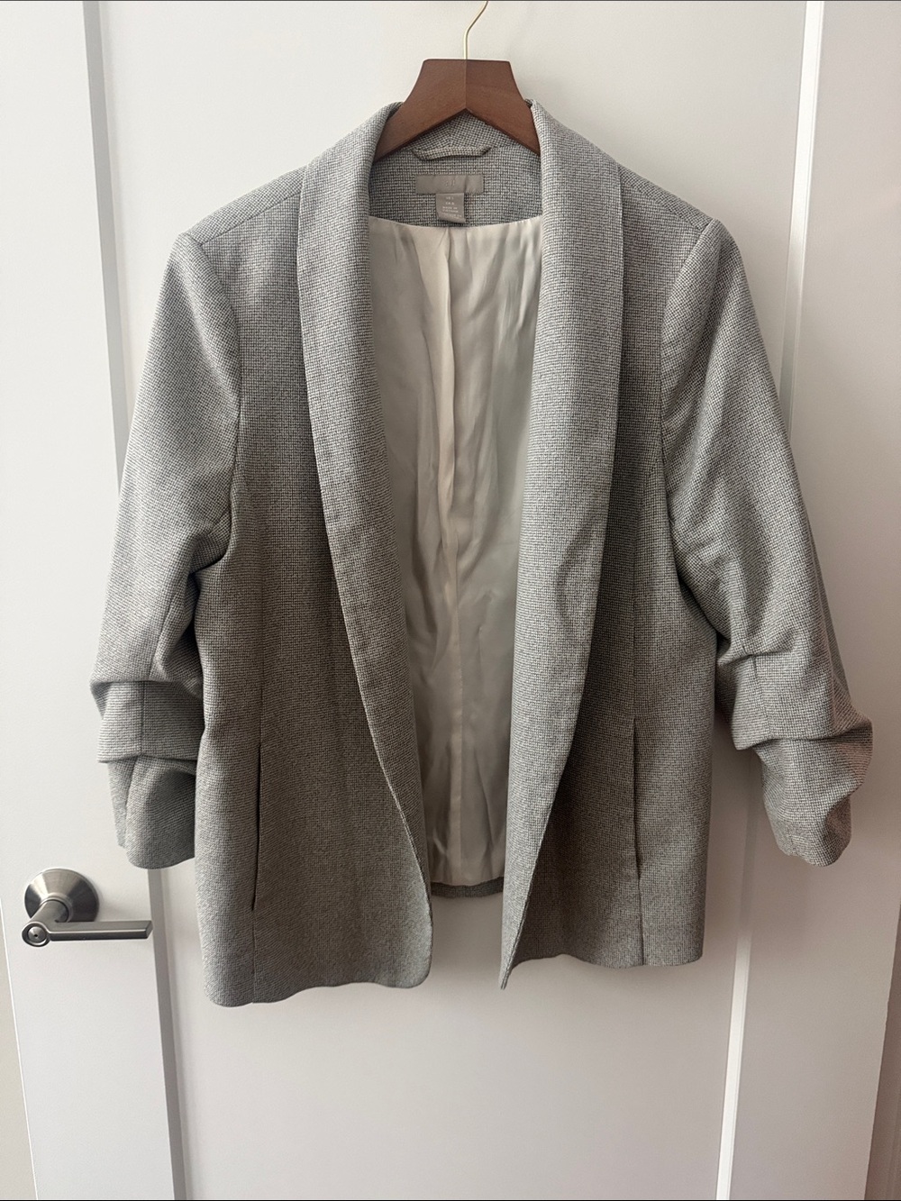 H&M Gray Open-Front Blazer